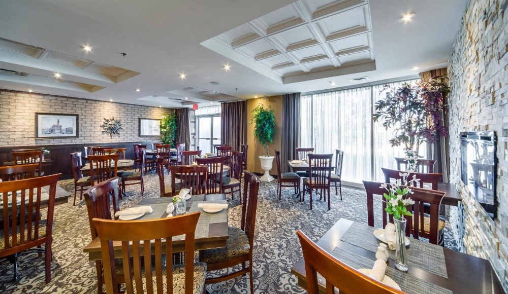 Monte Carlo Inns Airport Suites Main image